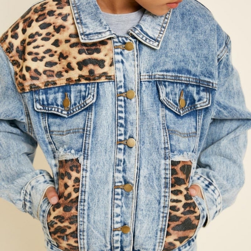 Custom Acid Wash Leopard Print Denim Trucker Jacket - Picture 4 of 10